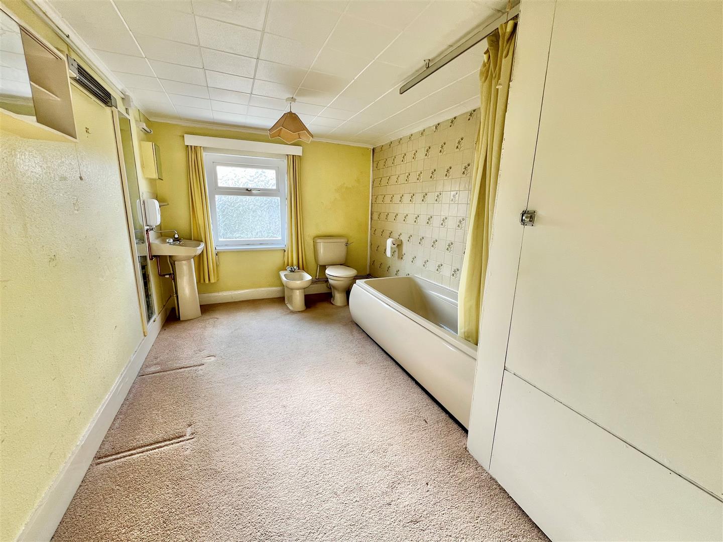 Listing Photo - Pound Green, Isle of Wight